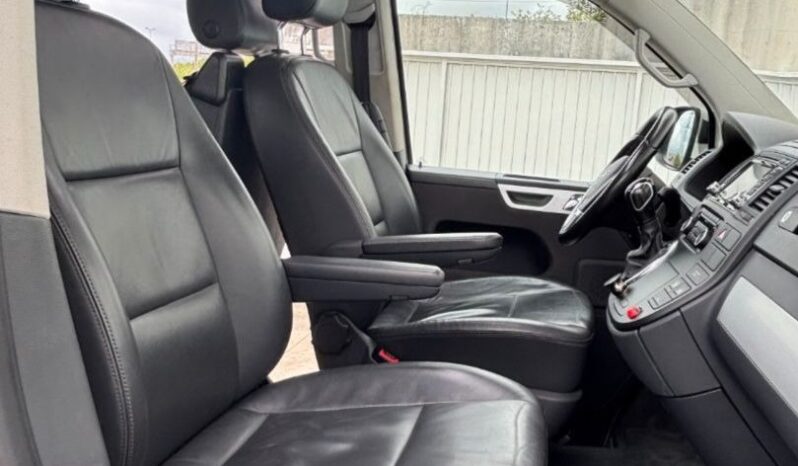 
								VOLKSWAGEN Multivan 25Th 2.0 TDI 180CV BMT DSG full									