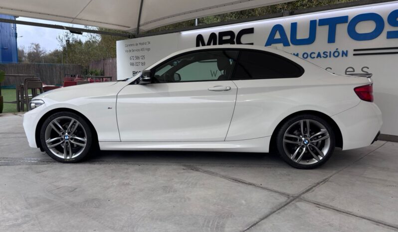 
								BMW Serie 2 218d paquete M full									