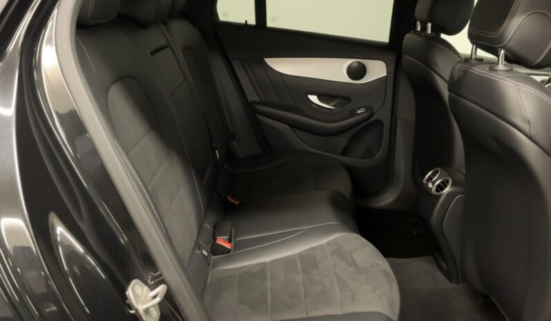 
								Mercedes-Benz GLC 250 d 4MATIC Coupe Amg line full									