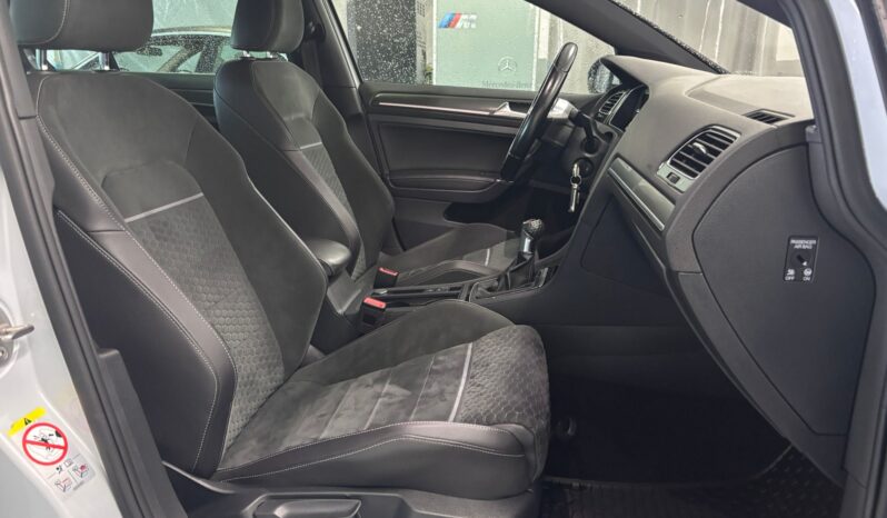 
								VOLKSWAGEN Golf GTD 2.0 TDI 135kW 184CV full									