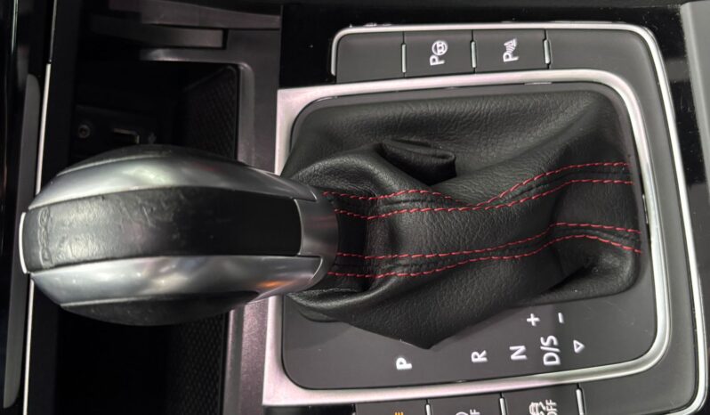 
								VOLKSWAGEN Golf GTI Performance 2.0 TSI 180kW 245CV full									