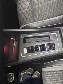 
										VOLKSWAGEN Golf RLine 2.0 TDI 110kW 150CV DSG full									