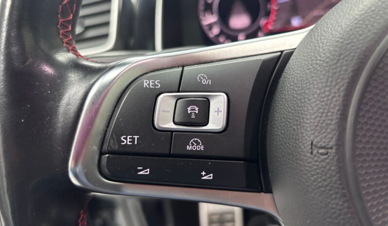 
								VOLKSWAGEN Golf GTI Performance 2.0 TSI 180kW 245CV full									