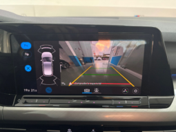 
										VOLKSWAGEN  VIII Golf Life 2.0 TDI 110kW 150CV DSG full									