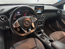 
										MERCEDES-BENZ Clase A 200 d AMG Line full									