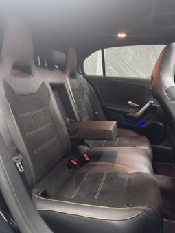 
										MERCEDES-BENZ Clase A A 180 d Amg Edition 1 full									