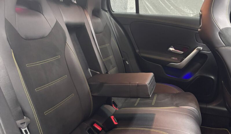 
								MERCEDES-BENZ Clase A A 180 d Amg Edition 1 full									