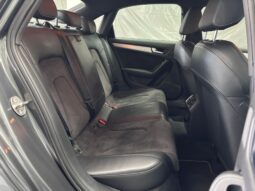 
										AUDI A4 2.0 TDI clean die multit S line edition full									