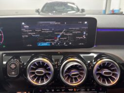 
										MERCEDES-BENZ Clase A A 220 d Amg full									