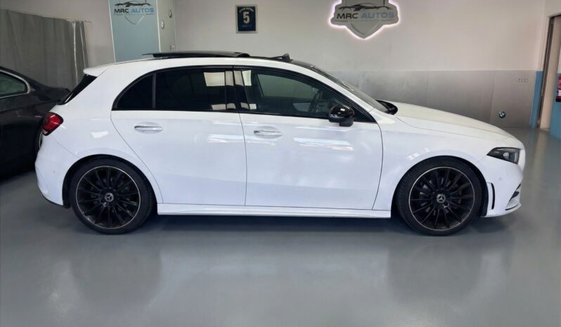
								MERCEDES-BENZ Clase A A 220 d Amg full									