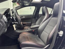 
										MERCEDES-BENZ Clase A A 220 d AMG Line full									