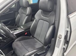 
										AUDI A6 Avant 40 TDI 150kW quattroult. S tronic S-line completo Iva deducible full									