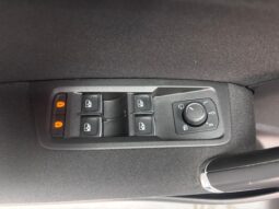 
										VOLKSWAGEN Touran Sport 2.0 TDI 110kW150CV BMT 7 PLAZAS full									