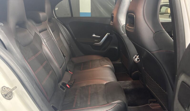 
								MERCEDES-BENZ Clase A A 220 d Amg full									