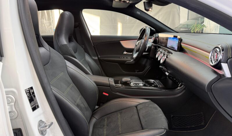 
								MERCEDES-BENZ Clase A A 250 AMG EDITION 1 full									