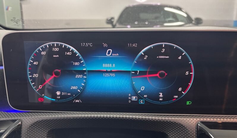 
								MERCEDES-BENZ Clase A A 220 d Amg full									