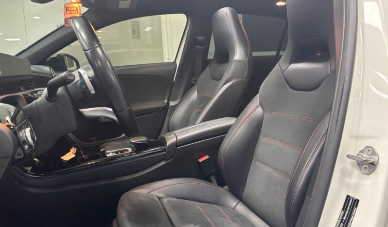 
								MERCEDES-BENZ Clase A A 220 d Amg full									