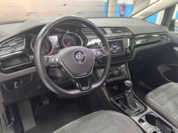 
										VOLKSWAGEN Touran Sport 2.0 TDI 110kW150CV BMT 7 PLAZAS full									