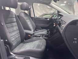 
										VOLKSWAGEN Touran Sport 2.0 TDI 110kW150CV BMT 7 PLAZAS full									