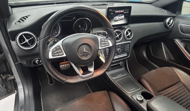 
								Clase A A 200 d AMG Line full									