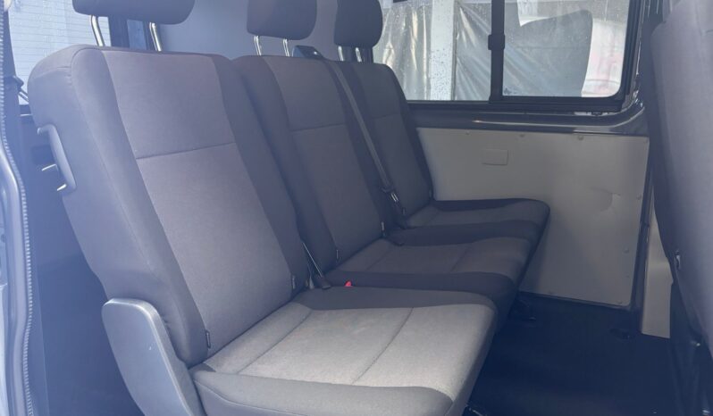 
								VOLKSWAGEN Transporter Kombi Corto TM 2.0 TDI BMT full									