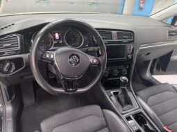 
										VOLKSWAGEN Golf Sport 2.0 TDI BMT full									