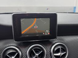 
										MERCEDES-BENZ Clase A A 200 CDI AMG Line TECHO SOLAR full									