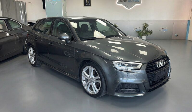 
								AUDI A3 35 TFSI 110kW 150CV S tronic Sportback S-Line Black edition full									