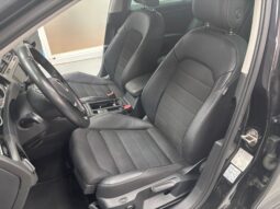 
										VOLKSWAGEN Golf Sport 2.0 TDI BMT full									