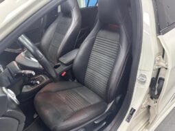 
										MERCEDES-BENZ Clase A A 200 CDI AMG Line TECHO SOLAR full									