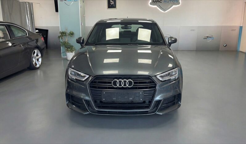 
								AUDI A3 35 TFSI 110kW 150CV S tronic Sportback S-Line Black edition full									