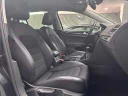 
										VOLKSWAGEN Golf Sport 2.0 TDI BMT full									