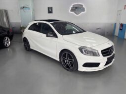 
										MERCEDES-BENZ Clase A A 200 CDI AMG Line TECHO SOLAR full									