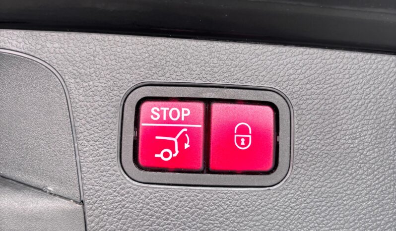 
								GLC GLC 250 d 4MATIC full									