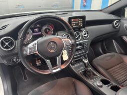 
										MERCEDES-BENZ Clase A A 200 CDI AMG Line TECHO SOLAR full									