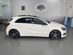 
										MERCEDES-BENZ Clase A A 200 CDI AMG Line TECHO SOLAR full									