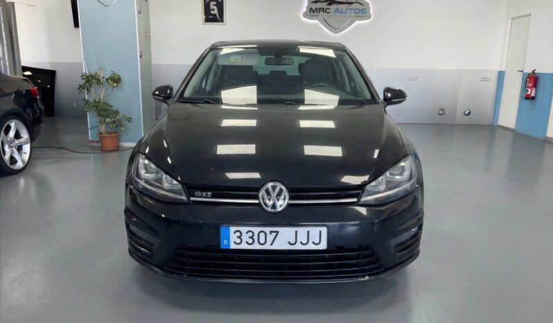 
								VOLKSWAGEN Golf Sport 2.0 TDI BMT full									