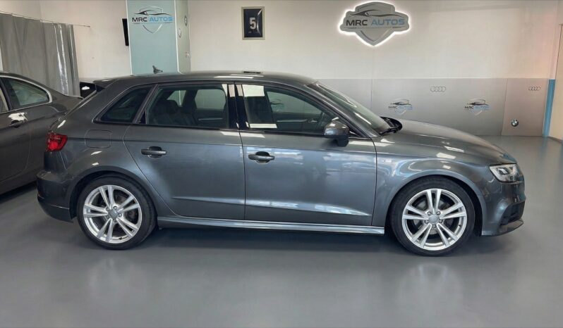 
								AUDI A3 35 TFSI 110kW 150CV S tronic Sportback S-Line Black edition full									