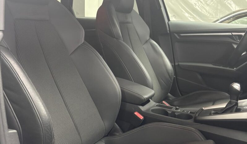 
								A3 Sportback S line 30 TDI full									