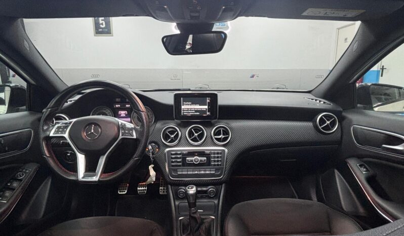 
								MERCEDES-BENZ Clase A A 200 CDI AMG Line TECHO SOLAR full									