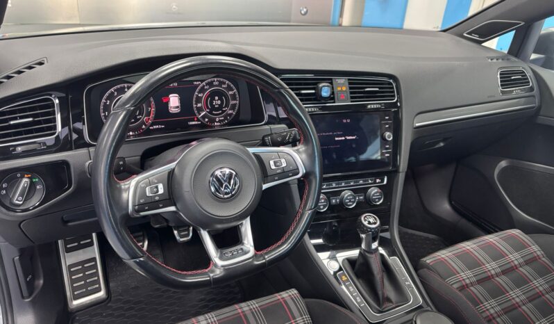 
								VOLKSWAGEN Golf GTI Performance 2.0 TSI full									