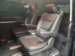 
										Multivan 2.0 TDI 180 DSG 4m Highline Edition BMT full									