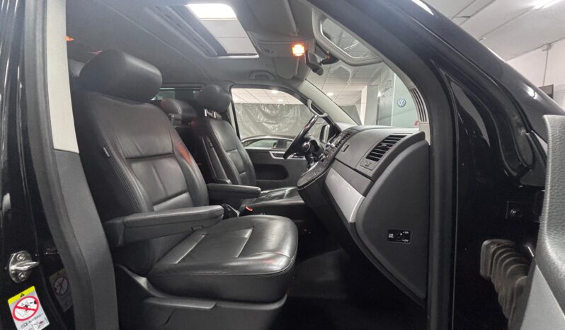 
								Multivan 2.0 TDI 180 DSG 4m Highline Edition BMT full									
