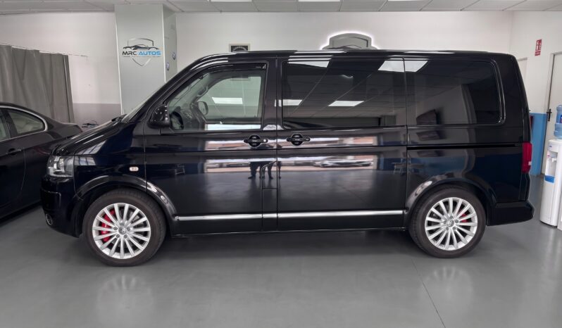 
								Multivan 2.0 TDI 180 DSG 4m Highline Edition BMT full									