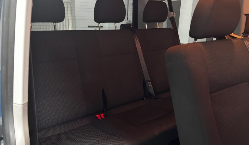 
								Caravelle Corto 2.0 TDI 150cv  9 plazas Trendline Edition BMT full									