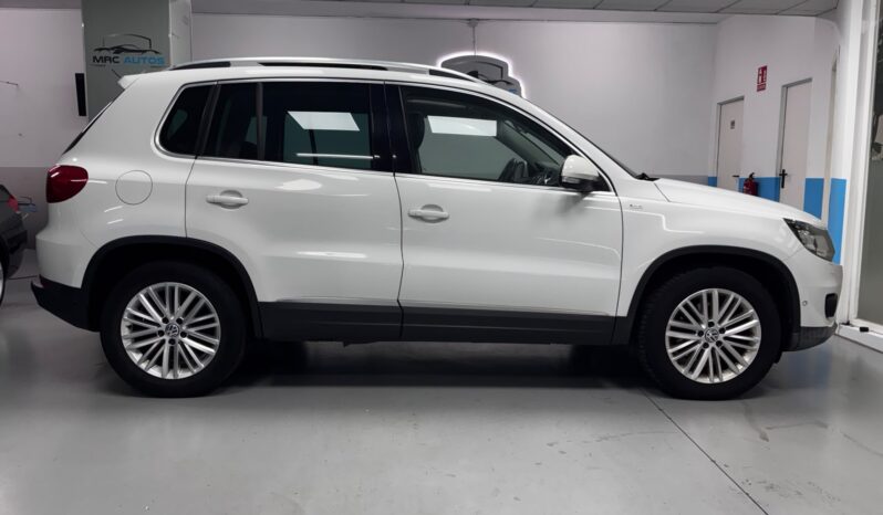 
								Tiguan T1 2.0 TDI BMT 4×2 full									
