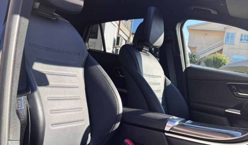 
								GLC Coupé GLC 300 de 4MATIC full									