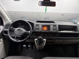
										Caravelle Corto 2.0 TDI 150cv  9 plazas Trendline Edition BMT full									