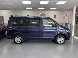 
										Caravelle Corto 2.0 TDI 150cv  9 plazas Trendline Edition BMT full									