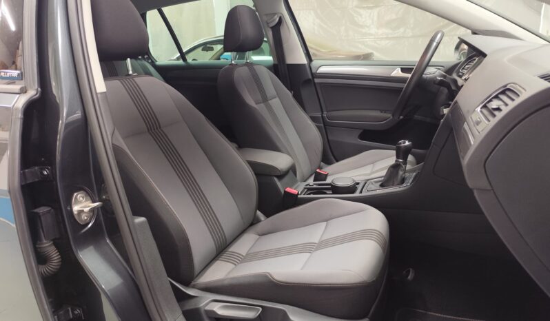 
								Golf All star2.0 TDI 150cv BMT full									